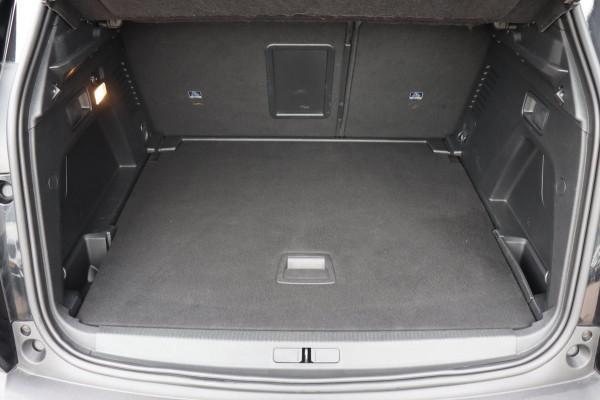 Peugeot 3008 1.2 PureTech Blue Lease Allure org.NL trekhaak camera el.klep