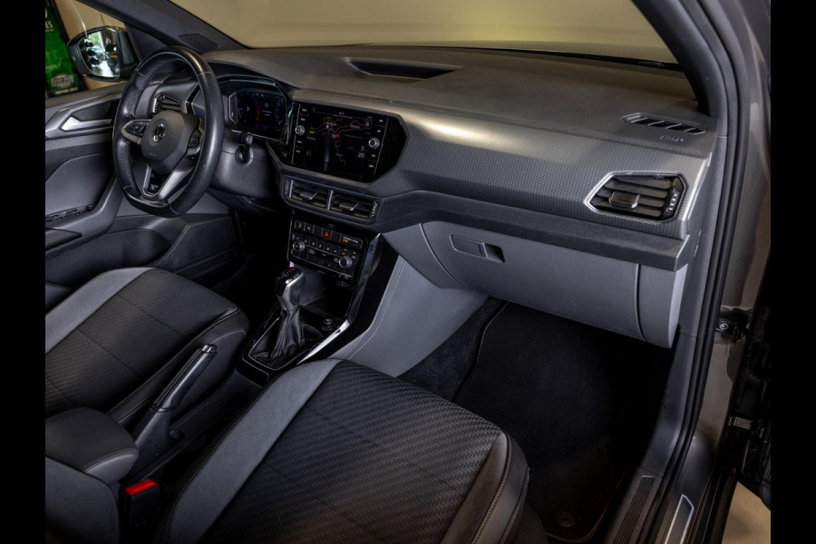 Volkswagen T-Cross 1.0 TSI 2x R-Line / 115pk / Dodehoek herkenning / Automatische klimaatregeling /