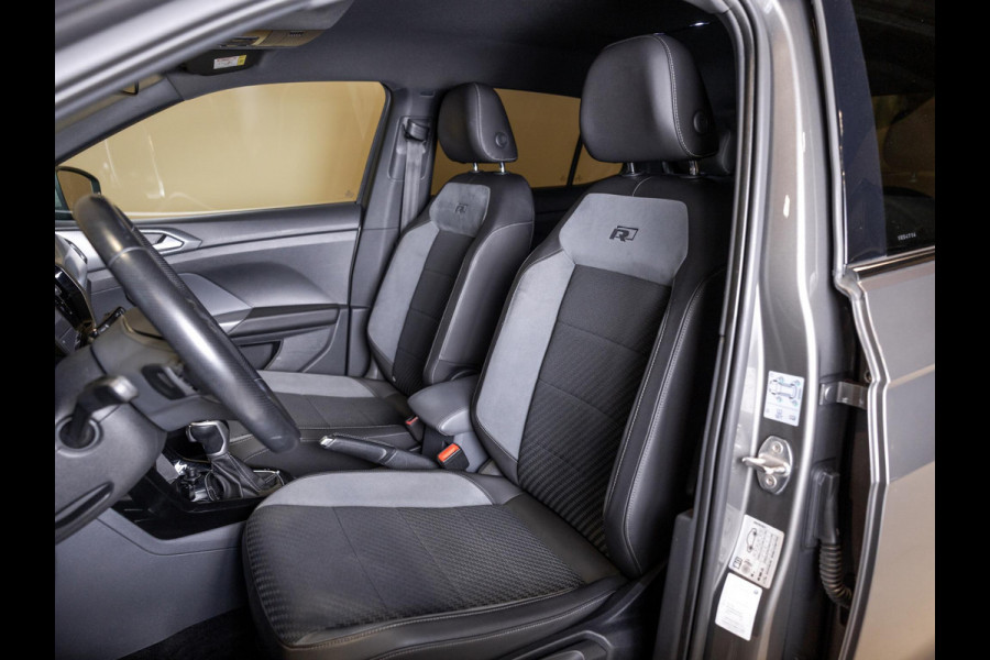 Volkswagen T-Cross 1.0 TSI 2x R-Line / 115pk / Dodehoek herkenning / Automatische klimaatregeling /