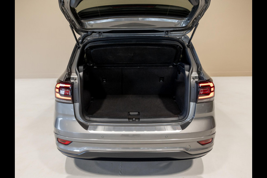 Volkswagen T-Cross 1.0 TSI 2x R-Line / 115pk / Dodehoek herkenning / Automatische klimaatregeling /