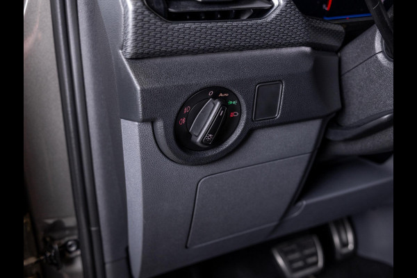 Volkswagen T-Cross 1.0 TSI 2x R-Line / 115pk / Dodehoek herkenning / Automatische klimaatregeling /