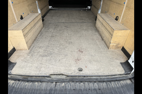Ford Transit 2.0 TDCI 130PK L3H2 Airco Cruise control Camera Parkeersensoren v+a