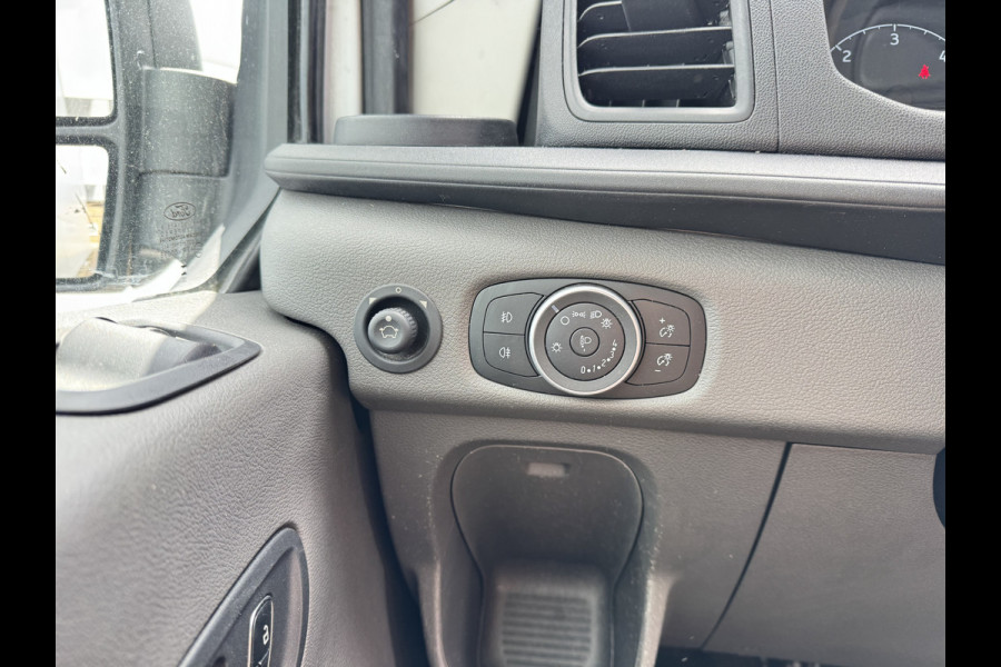 Ford Transit 2.0 TDCI 130PK L3H2 Airco Cruise control Camera Parkeersensoren v+a
