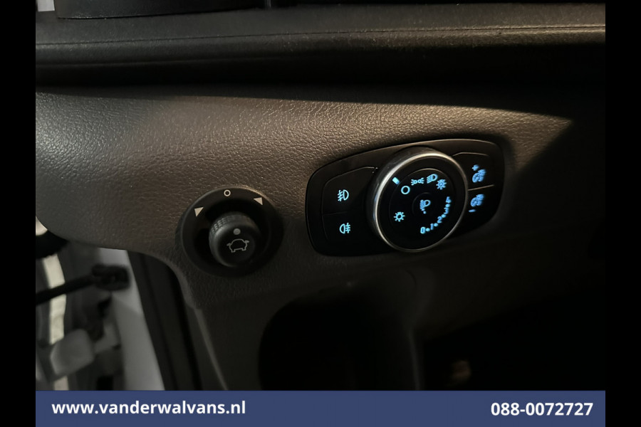 Ford Transit 2.0 TDCI 130pk Bakwagen Laadklep Euro6 Airco | Cruisecontrol | Verwarmde Voorruit Bijrijdersbank