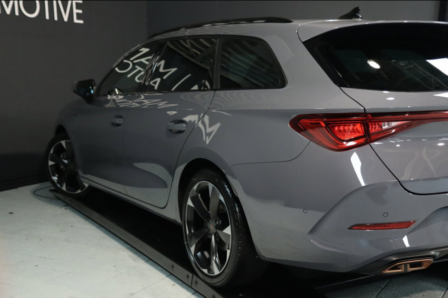 CUPRA Leon Sportstourer 1.4 e-Hybrid / PANO / MEMORY / KEYLESS / CAMERA