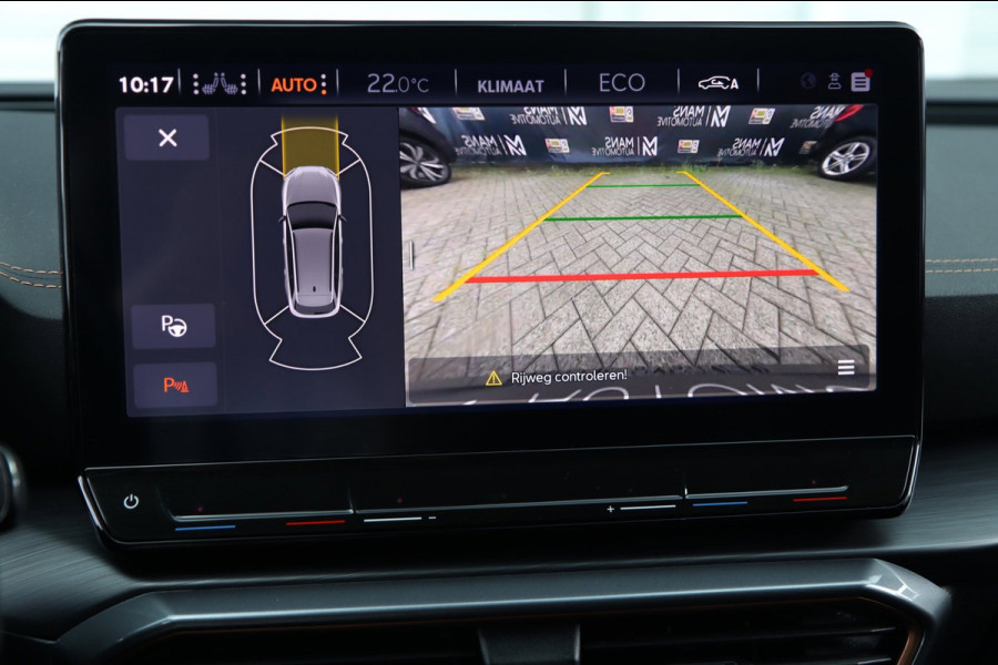 CUPRA Leon Sportstourer 1.4 e-Hybrid / PANO / MEMORY / KEYLESS / CAMERA