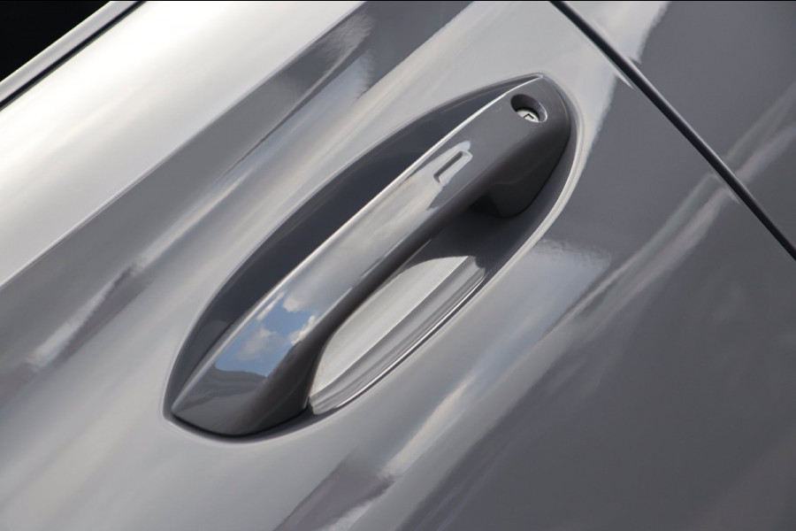 CUPRA Leon Sportstourer 1.4 e-Hybrid / PANO / MEMORY / KEYLESS / CAMERA