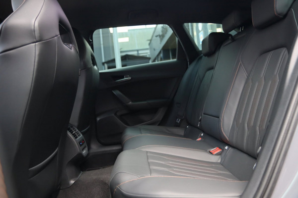 CUPRA Leon Sportstourer 1.4 e-Hybrid / PANO / MEMORY / KEYLESS / CAMERA