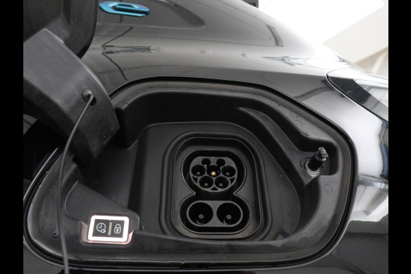 Peugeot e-208 EV GT 350 50 kWh | SOH 89,8% | Half leder | Camera | Carplay | Navigatie | Side Assist | Sportstoelen | Full LED | Parkeerhulp | DAB | Climate control | Bluetooth | Cruise control
