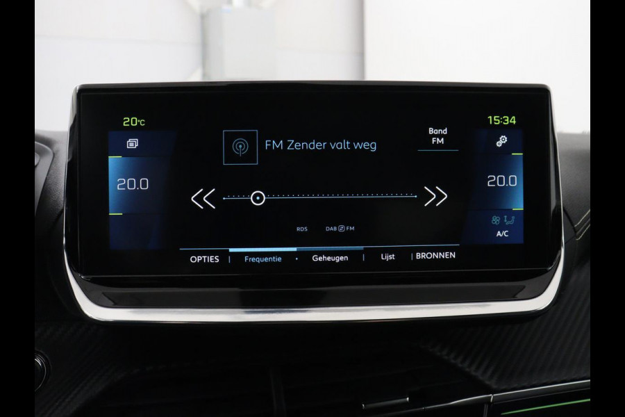 Peugeot e-208 EV GT 350 50 kWh | SOH 89,8% | Half leder | Camera | Carplay | Navigatie | Side Assist | Sportstoelen | Full LED | Parkeerhulp | DAB | Climate control | Bluetooth | Cruise control