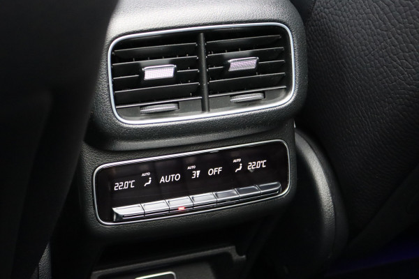 Mercedes-Benz GLE 400 e 4MATIC AMG Line Premium+ | Luchtvering | Distronic+ | Massage | Soft-Close | Vlakkenverwarming | Burmester | HUD | Verwarmd Stuurwiel | Stoelventilatie | Zonweringspakket |