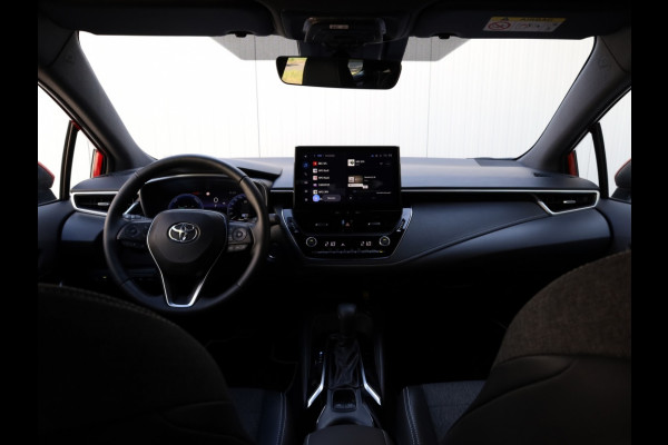 Toyota Corolla Touring Sports Hybrid 200 Dynamic | Half Leder | Stoelverwarming | Parkeersenso