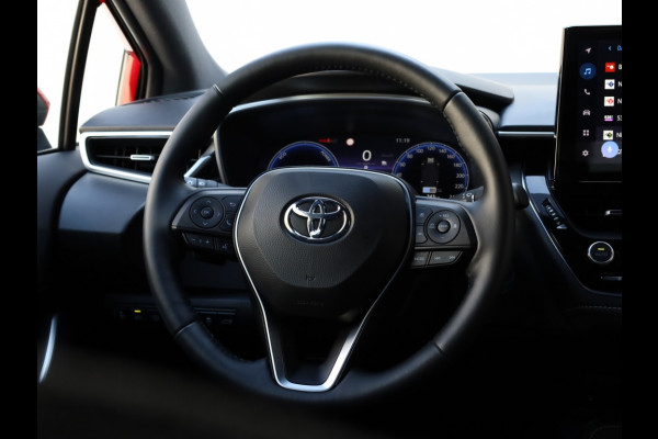 Toyota Corolla Touring Sports Hybrid 200 Dynamic | Half Leder | Stoelverwarming | Parkeersenso