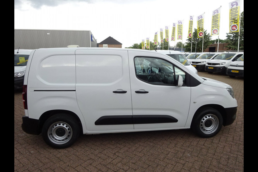 Opel Combo 1.5D L1H1 Edition AIRCO NAVI CRUISE CONTROL PDC