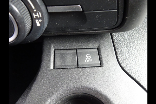 Opel Combo 1.5D L1H1 Edition AIRCO NAVI CRUISE CONTROL PDC