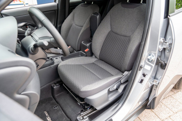 Toyota Yaris Cross 1.5 Hybrid 115 Active | Prijs rijklaar incl. 12 mnd garantie | Stoelverw Carplay Clima Camera LED