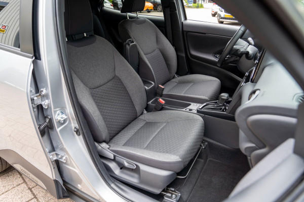Toyota Yaris Cross 1.5 Hybrid 115 Active | Prijs rijklaar incl. 12 mnd garantie | Stoelverw Carplay Clima Camera LED