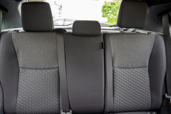 Toyota Yaris Cross 1.5 Hybrid 115 Active | Prijs rijklaar incl. 12 mnd garantie | Stoelverw Carplay Clima Camera LED