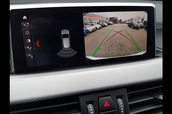 BMW X1 sDrive18i Automaat M-Sport Executive Lederen Bekleding Navigatie Climate Control Camera Parkeer Sensoren Lichtmetalen velgen Cruise Control
