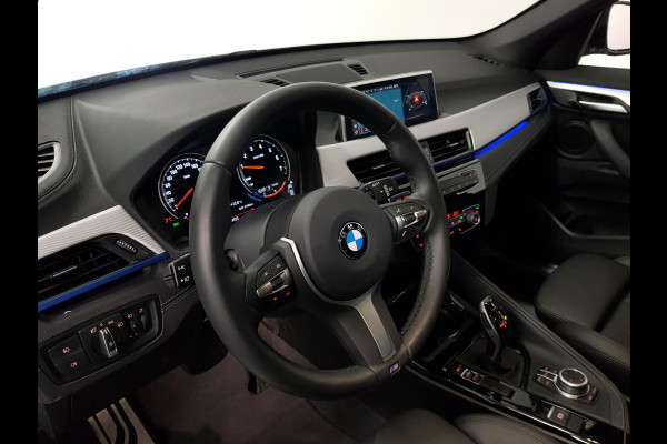 BMW X1 sDrive18i Automaat M-Sport Executive Lederen Bekleding Navigatie Climate Control Camera Parkeer Sensoren Lichtmetalen velgen Cruise Control