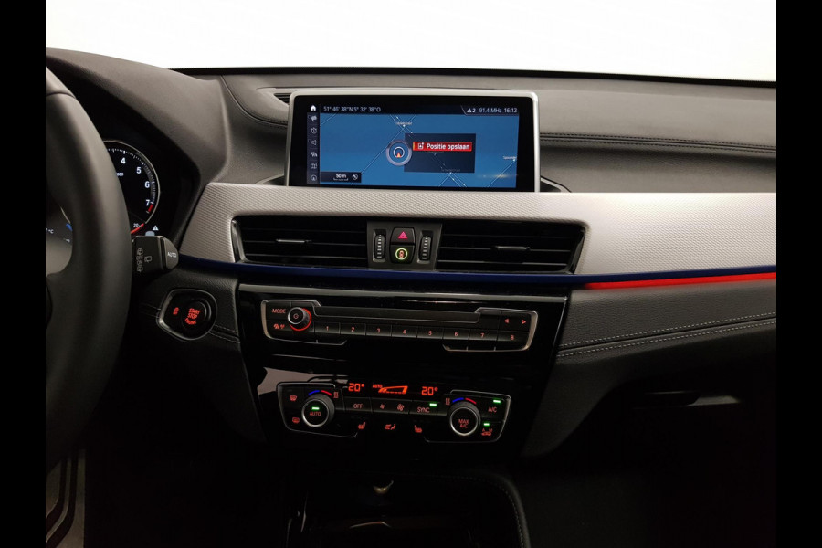 BMW X1 sDrive18i Automaat M-Sport Executive Lederen Bekleding Navigatie Climate Control Camera Parkeer Sensoren Lichtmetalen velgen Cruise Control