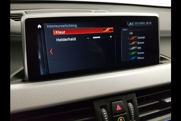 BMW X1 sDrive18i Automaat M-Sport Executive Lederen Bekleding Navigatie Climate Control Camera Parkeer Sensoren Lichtmetalen velgen Cruise Control