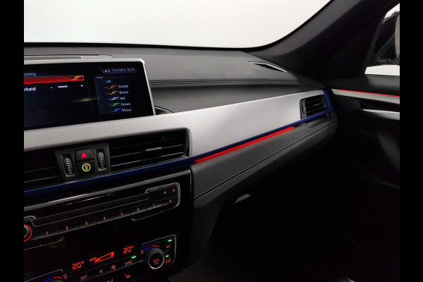 BMW X1 sDrive18i Automaat M-Sport Executive Lederen Bekleding Navigatie Climate Control Camera Parkeer Sensoren Lichtmetalen velgen Cruise Control