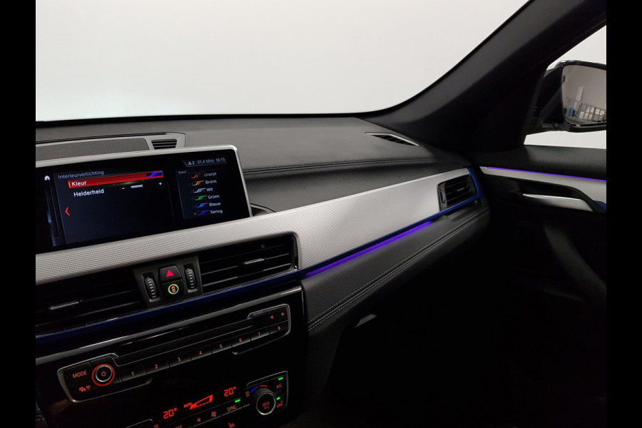 BMW X1 sDrive18i Automaat M-Sport Executive Lederen Bekleding Navigatie Climate Control Camera Parkeer Sensoren Lichtmetalen velgen Cruise Control