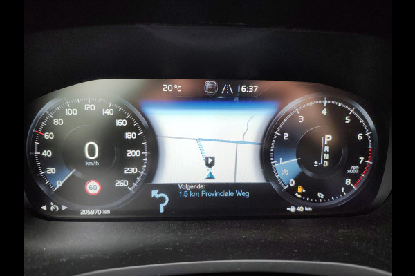 Volvo V60 2.0 T5 251PK Aut. Leder Wegkl.Trekhaak Navi Ecc Adap.Cruise Contourstoelen Apple CarPlay Android Auto Bordherk. High Performance Elek.Stoelen+Memory Elek.Achterklep Privacy Glas Lmv 18" Regensensor 1.800KG Trekgewicht Origineel Nederlandse Auto