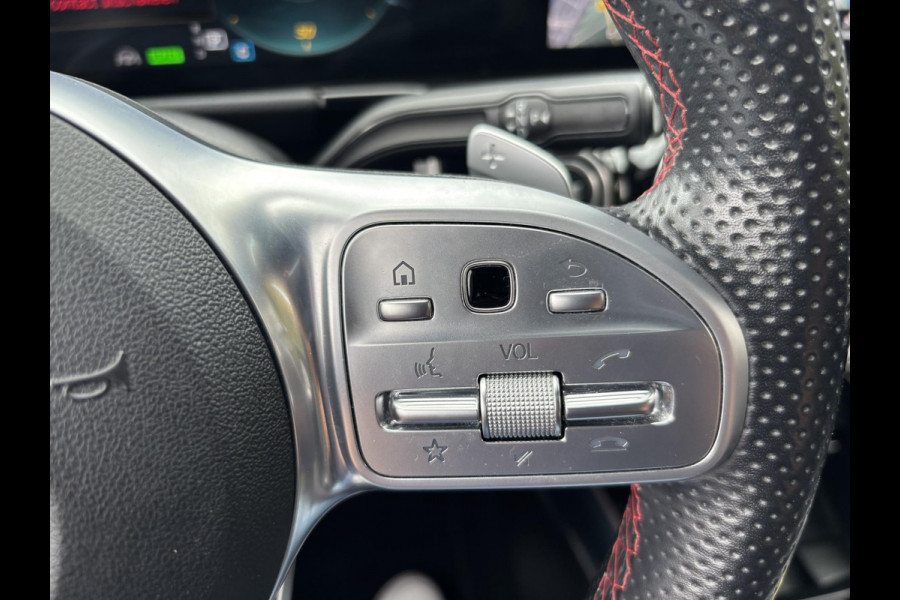 Mercedes-Benz EQA 250 Edition 1 67 kWh | AMG Styling | Dealer onderhouden | Rijklaar geleverd! |