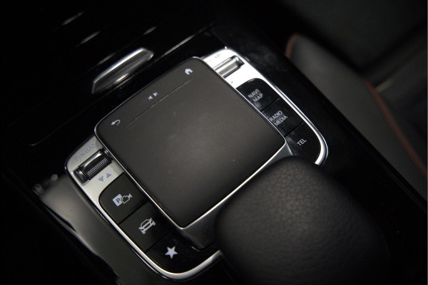 Mercedes-Benz CLA-Klasse 180 Advantage AMG | Stoelverwarming | Parkeersensoren | Navigatie | Cruise Control | Keyless | Camera | Climate Control