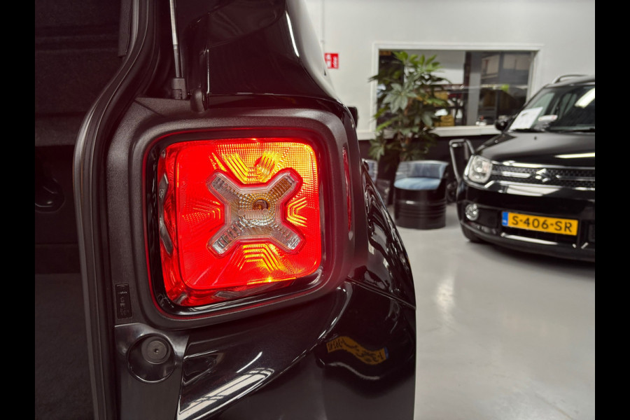 Jeep Renegade 1.3T-e Limited / Automaat / Navigatie