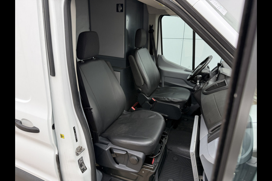 Ford Transit 2.0 TDCI 130PK Airco Cruise Control Parkeersensoren Stoelverwarming Zwaailampen Kastwand Inbouw