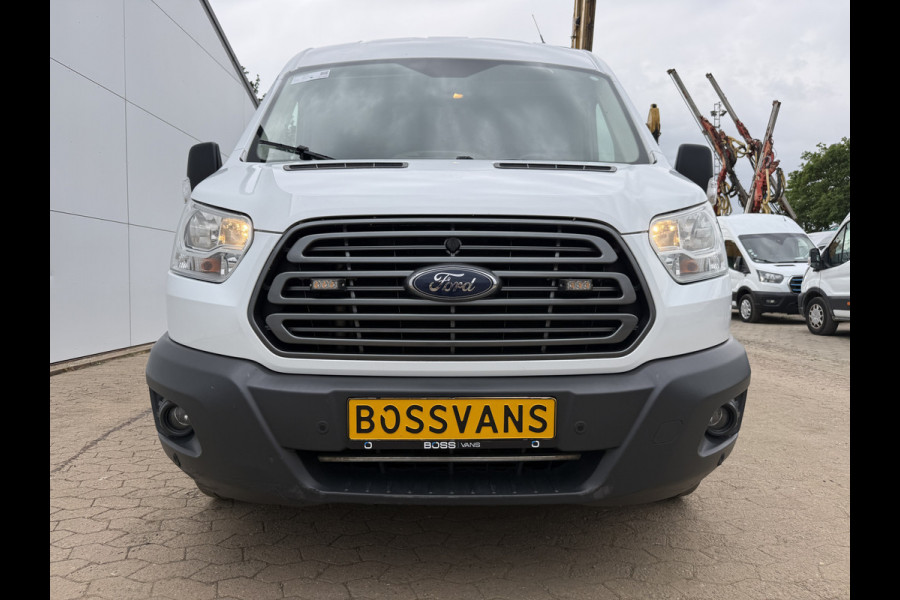 Ford Transit 2.0 TDCI 130PK Airco Cruise Control Parkeersensoren Stoelverwarming Zwaailampen Kastwand Inbouw