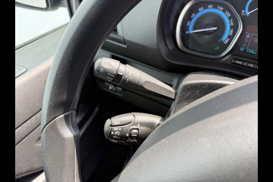 Citroën ë-Jumpy 75 kWh L2 330Km WLTP BEV Snelladen Camera Cruise control Climate control Carplay Navigatie Laadkabel Parkeersensoren V+A