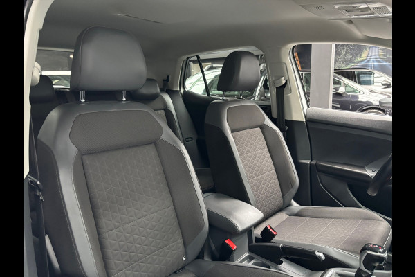 Volkswagen T-Cross 1.0 TSI Style /Camera / Carplay / stoelverwarming