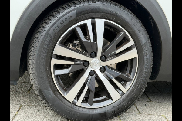 Peugeot 3008 1.2 PureTech Allure -AUTOMAAT I Navigatie I LED/PDC I Achteruitrij camera I Airco I Sport velgen I Dealer onderhouden