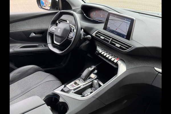 Peugeot 3008 1.2 PureTech Allure -AUTOMAAT I Navigatie I LED/PDC I Achteruitrij camera I Airco I Sport velgen I Dealer onderhouden