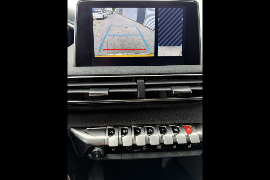 Peugeot 3008 1.2 PureTech Allure -AUTOMAAT I Navigatie I LED/PDC I Achteruitrij camera I Airco I Sport velgen I Dealer onderhouden