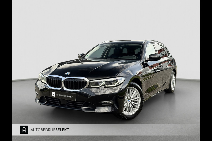 BMW 3 Serie Touring 330e xDrive | Laser | Trekhaak | Head Up | 360 | Sfeerverlichting | Dodehoek | 1e eigenaar
