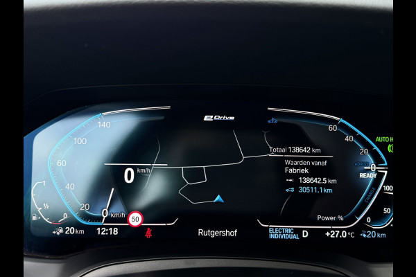 BMW 3 Serie Touring 330e xDrive | Laser | Trekhaak | Head Up | 360 | Sfeerverlichting | Dodehoek | 1e eigenaar