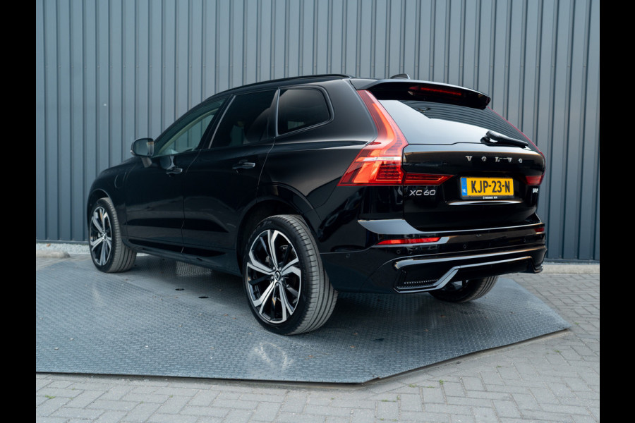Volvo XC60 2.0 T8 Plug-in hybrid AWD Plus Dark | Pano | Trekhaak wegkl. | 360 Camera | Head Up | Harman/ Kardon | Prijs Rijklaar!!