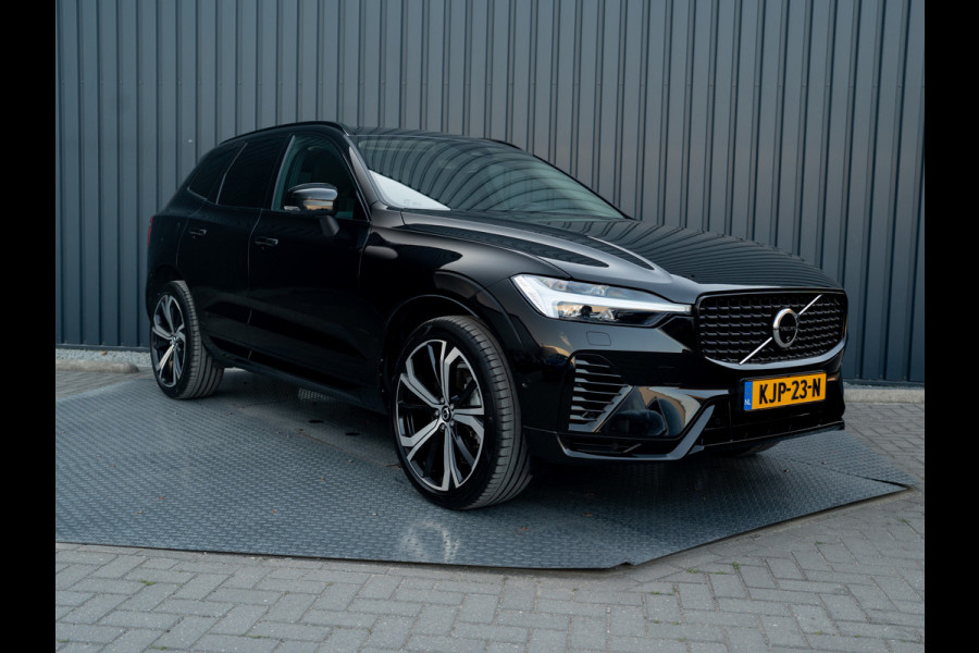 Volvo XC60 2.0 T8 Plug-in hybrid AWD Plus Dark | Pano | Trekhaak wegkl. | 360 Camera | Head Up | Harman/ Kardon | Prijs Rijklaar!!