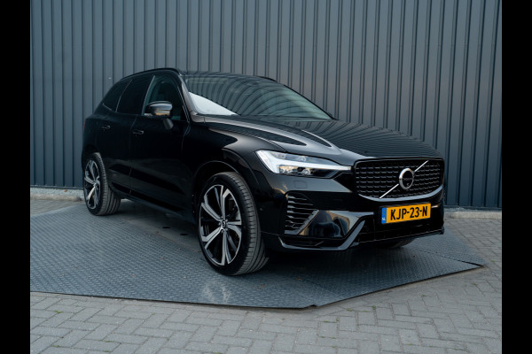 Volvo XC60 2.0 T8 Plug-in hybrid AWD Plus Dark | Pano | Trekhaak wegkl. | 360 Camera | Head Up | Harman/ Kardon | Prijs Rijklaar!!