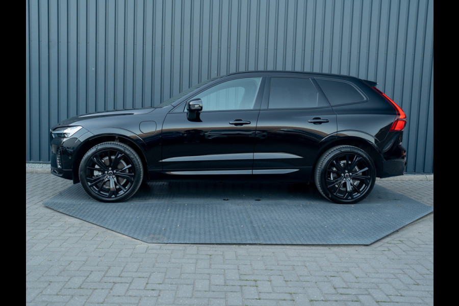 Volvo XC60 2.0 T6 Plug-in hybrid AWD Plus Black Edition | Pano | Trekhaak wegkl. | Facelift | 360 Camera | Head Up | Harman/ Kardon | Prijs Rijklaar!!