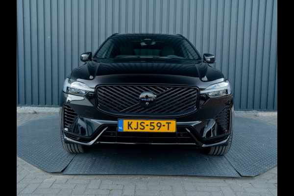 Volvo XC60 2.0 T6 Plug-in hybrid AWD Plus Black Edition | Pano | Trekhaak wegkl. | Facelift | 360 Camera | Head Up | Harman/ Kardon | Prijs Rijklaar!!