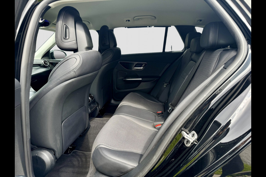 Mercedes-Benz C-Klasse Estate 300 e | Night | Head Up | Sfeer | MBUX | 1e eig. | Camera | Carplay | Distronic ACC | Head Up