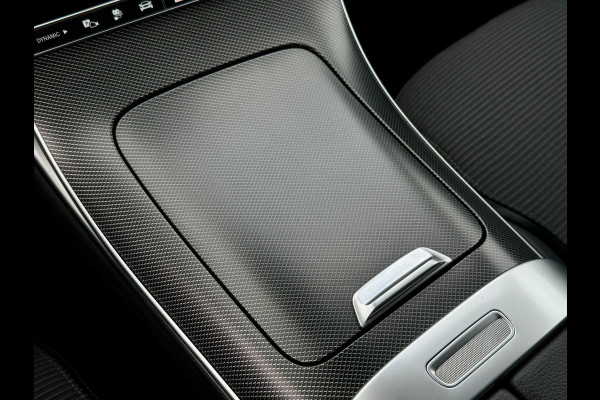 Mercedes-Benz C-Klasse Estate 300 e | Night | Head Up | Sfeer | MBUX | 1e eig. | Camera | Carplay | Distronic ACC | Head Up