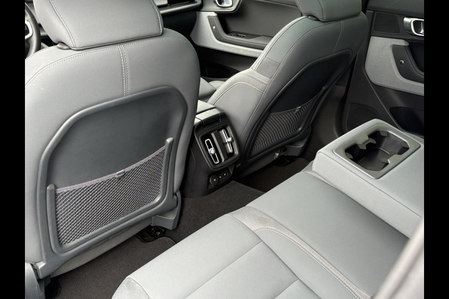Polestar 2 Long Range Dual Motor 78 kWh 408pk | Pano | Harmon Kardon | BLIS | 360 Camera | Stoel & Stuurverwarming | Adaptive Cruise | Winterset |