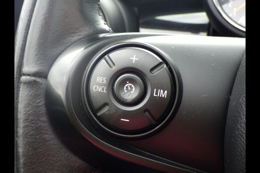 MINI Cabriolet AUT 1.5 Cooper Chili, Leder, H&K, Camera, LED!